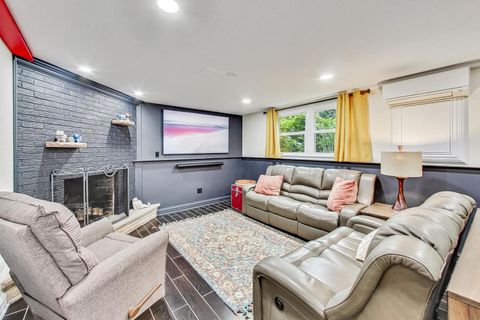 Tiny photo for 1314 Tyrell Avenue, Park Ridge, IL 60068 (MLS # 12628747)