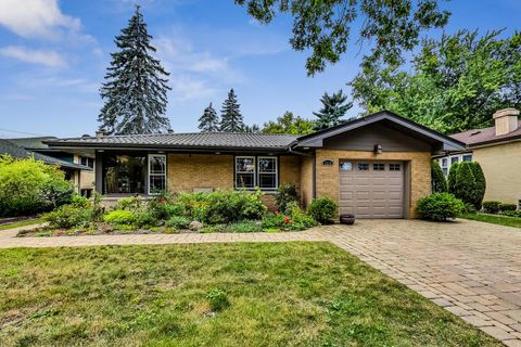 Photo of 1314 Tyrell Avenue, Park Ridge, IL 60068 (MLS # 12628747)