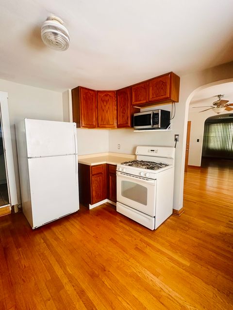 Tiny photo for 731 W 16th Street #2, Chicago, IL 60616 (MLS # 12451287)