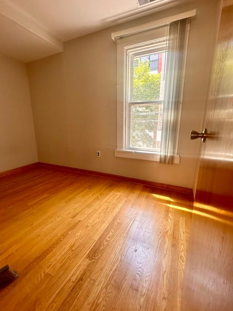 Tiny photo for 731 W 16th Street #2, Chicago, IL 60616 (MLS # 12451287)