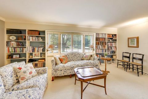 Tiny photo for 1406 Chanticleer Lane #1406, Hinsdale, IL 60521 (MLS # 12500440)