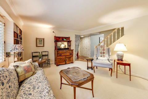 Tiny photo for 1406 Chanticleer Lane #1406, Hinsdale, IL 60521 (MLS # 12500440)