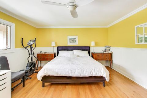 Tiny photo for 1406 Chanticleer Lane #1406, Hinsdale, IL 60521 (MLS # 12500440)