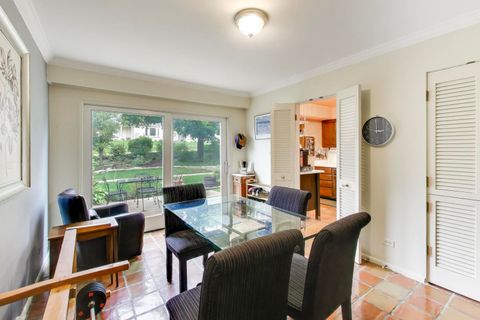 Tiny photo for 1406 Chanticleer Lane #1406, Hinsdale, IL 60521 (MLS # 12500440)