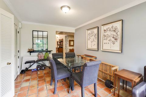 Tiny photo for 1406 Chanticleer Lane #1406, Hinsdale, IL 60521 (MLS # 12500440)