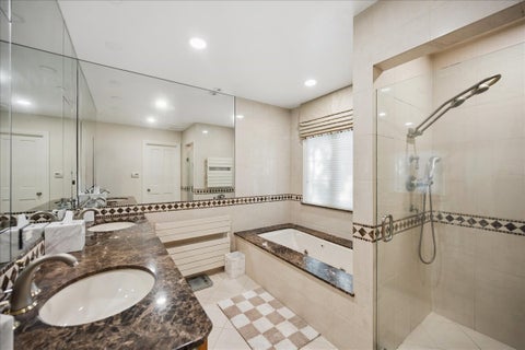 Tiny photo for 315 N Deere Park Drive, Highland Park, IL 60035 (MLS # 12740788)