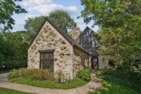 Tiny photo for 315 N Deere Park Drive, Highland Park, IL 60035 (MLS # 12740788)