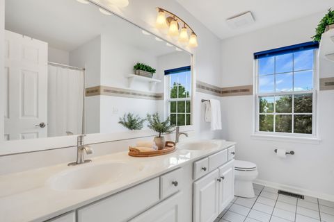 Tiny photo for 18587 W Meander Drive, Grayslake, IL 60030 (MLS # 12522686)