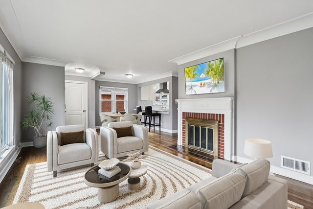 416 N Eastwood Avenue