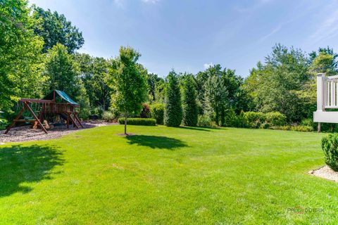 Tiny photo for 28585 Ashford Court, Lake Bluff, IL 60044 (MLS # 12445317)