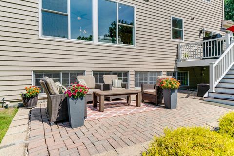 Tiny photo for 28585 Ashford Court, Lake Bluff, IL 60044 (MLS # 12445317)