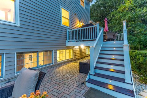 Tiny photo for 28585 Ashford Court, Lake Bluff, IL 60044 (MLS # 12445317)