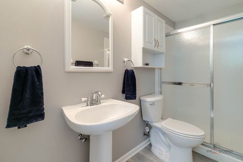 Tiny photo for 28585 Ashford Court, Lake Bluff, IL 60044 (MLS # 12445317)