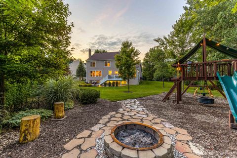 Tiny photo for 28585 Ashford Court, Lake Bluff, IL 60044 (MLS # 12445317)