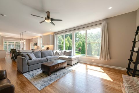 Tiny photo for 28585 Ashford Court, Lake Bluff, IL 60044 (MLS # 12445317)