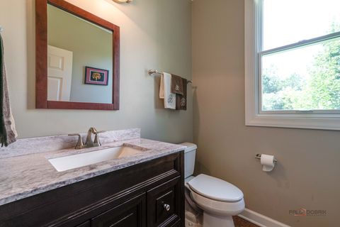 Tiny photo for 28585 Ashford Court, Lake Bluff, IL 60044 (MLS # 12445317)