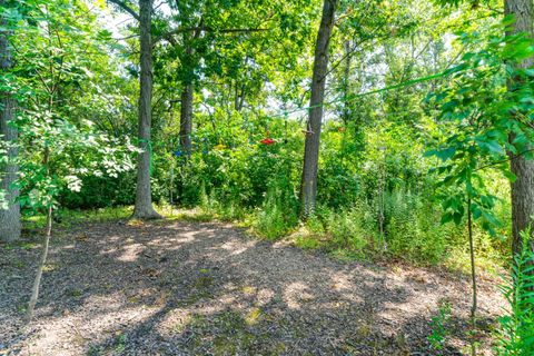 Tiny photo for 28585 Ashford Court, Lake Bluff, IL 60044 (MLS # 12445317)