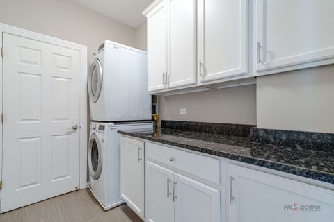 Tiny photo for 28585 Ashford Court, Lake Bluff, IL 60044 (MLS # 12445317)