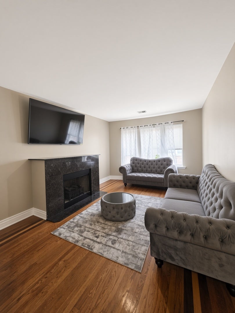 48 N Menard Avenue B-3