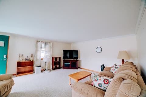 Tiny photo for 304 E Cherry Street #1, Watseka, IL 60970 (MLS # 12715924)
