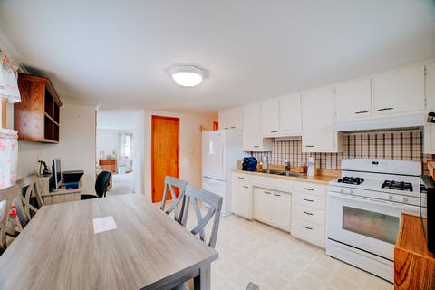 Tiny photo for 304 E Cherry Street #1, Watseka, IL 60970 (MLS # 12715924)