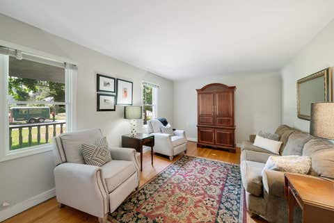 Tiny photo for 707 Glenshire Road, Glenview, IL 60025 (MLS # 12730110)