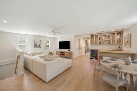 Tiny photo for 707 Glenshire Road, Glenview, IL 60025 (MLS # 12730110)