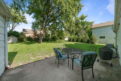 Tiny photo for 707 Glenshire Road, Glenview, IL 60025 (MLS # 12730110)