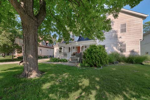 Tiny photo for 707 Glenshire Road, Glenview, IL 60025 (MLS # 12730110)