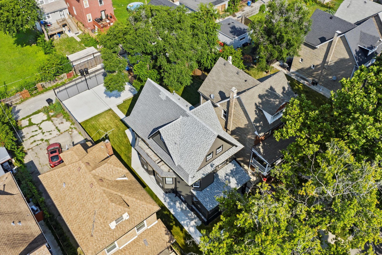 28 N Latrobe Avenue
