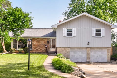 Photo of 53 W Leslie Lane, Villa Park, IL 60181 (MLS # 12660820)