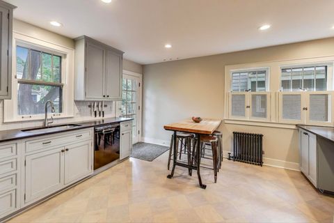 Tiny photo for 623 Judson Avenue, Evanston, IL 60202 (MLS # 12466629)