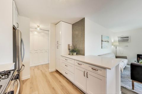 Tiny photo for 7229 W HIGGINS Avenue #602, Chicago, IL 60656 (MLS # 12466759)