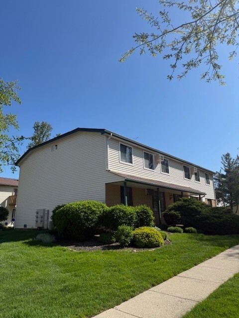 Photo of 8328 Oak Leaf Drive #1503, Woodridge, IL 60517 (MLS # 12634607)