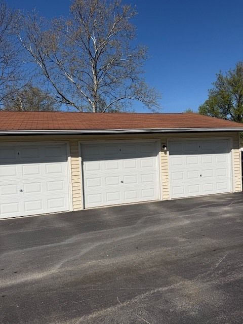 Tiny photo for 8328 Oak Leaf Drive #1503, Woodridge, IL 60517 (MLS # 12634607)