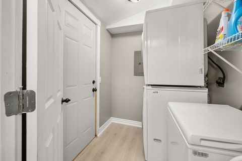 Tiny photo for 410 Stark Avenue, Sycamore, IL 60178 (MLS # 12474798)