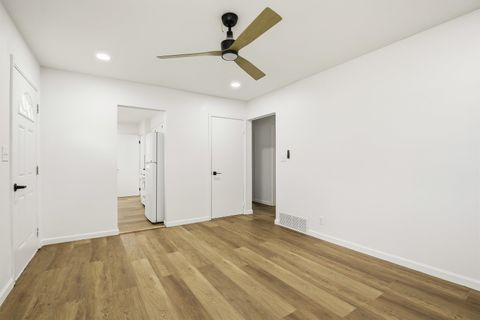 Tiny photo for 4708 26 Avenue, Moline, IL 61265 (MLS # 100000061)