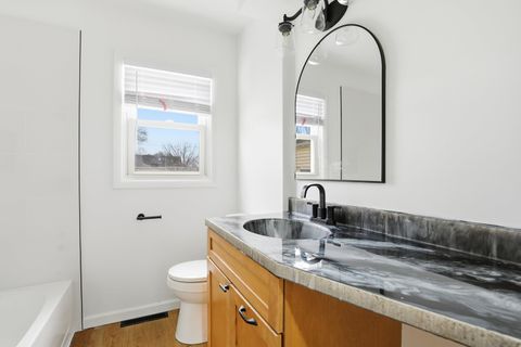 Tiny photo for 4708 26 Avenue, Moline, IL 61265 (MLS # 100000061)