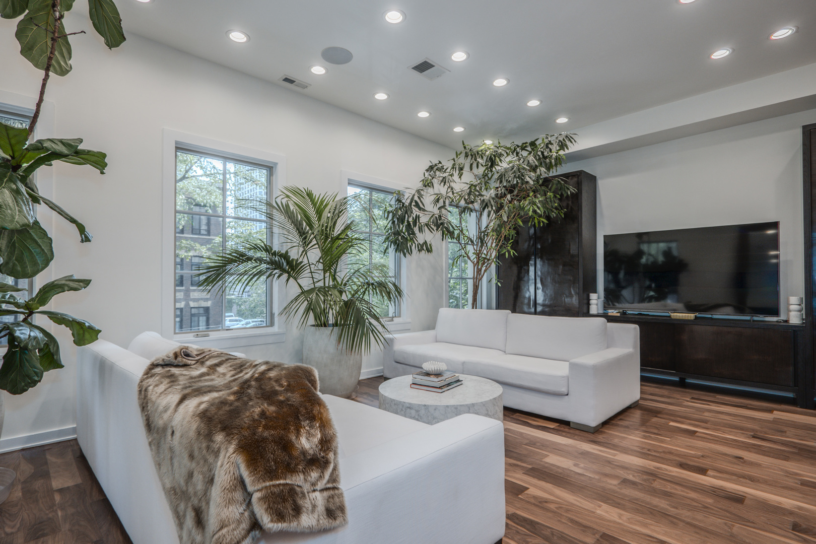22 E Elm Street PH