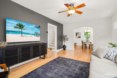 Tiny photo for 617 Horne Street, St. Charles, IL 60174 (MLS # 12487310)