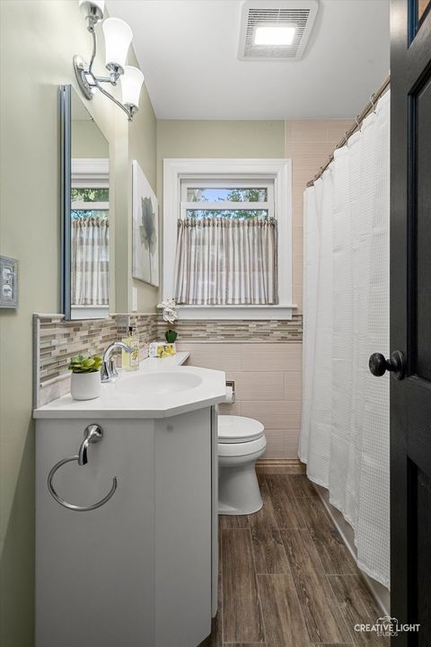 Tiny photo for 617 Horne Street, St. Charles, IL 60174 (MLS # 12487310)