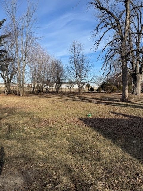 Tiny photo for 104 W Lincoln Street, Flanagan, IL 61740 (MLS # 12547603)
