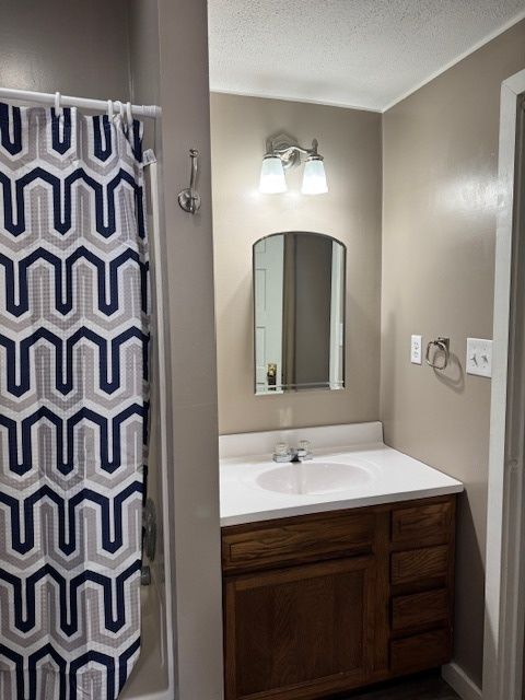 Tiny photo for 104 W Lincoln Street, Flanagan, IL 61740 (MLS # 12547603)