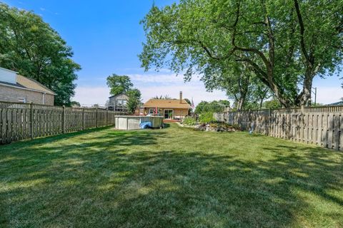 Tiny photo for 2054 N Nordica Avenue, Chicago, IL 60707 (MLS # 12314232)
