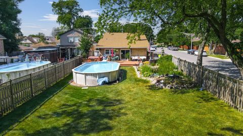 Tiny photo for 2054 N Nordica Avenue, Chicago, IL 60707 (MLS # 12314232)