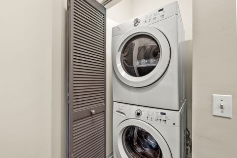 Tiny photo for 437 W Division Street #409, Chicago, IL 60610 (MLS # 12609809)