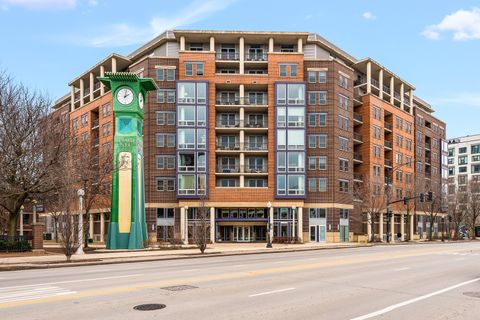 Photo of 437 W Division Street #409, Chicago, IL 60610 (MLS # 12609809)