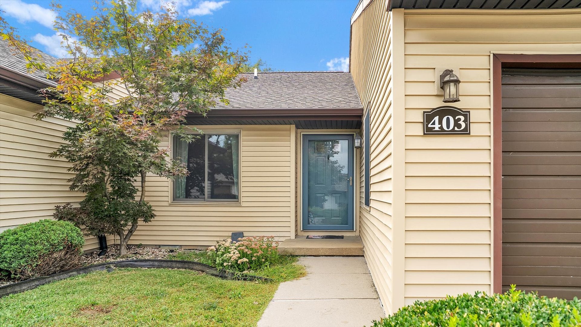 403 Clearwater Drive 403