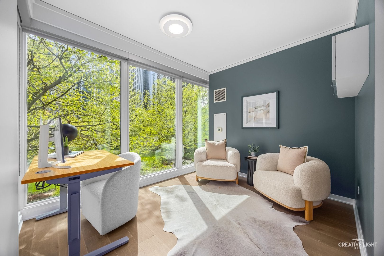 204 N Park Dr, Chicago, IL, 60601, USA, 3 Bedrooms Bedrooms, ,4 BathroomsBathrooms,Condo,Contingent,204 N Park Dr,12642152