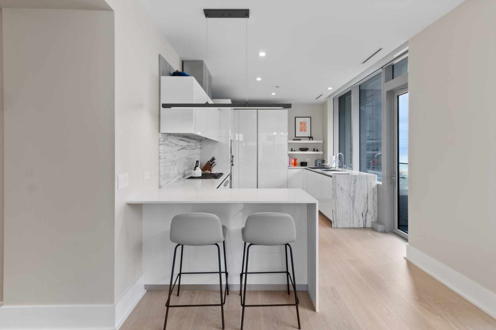 363 E Wacker Drive 2209